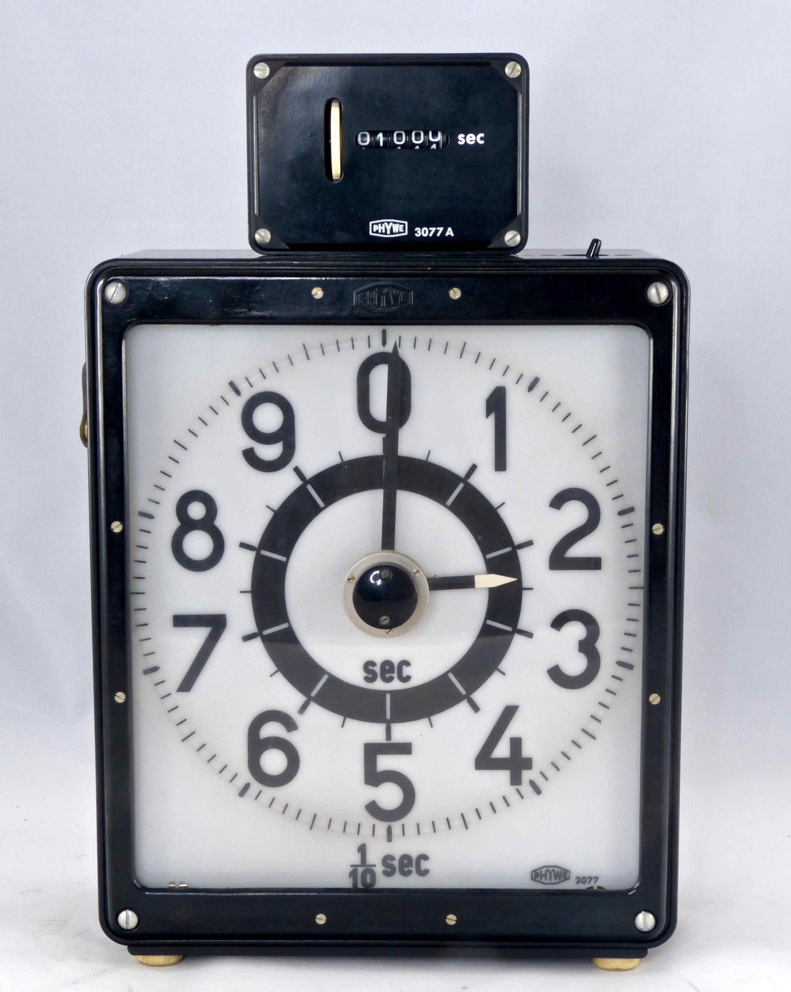 Chronomètre électrique
(”Demonstrations-Kurzzeitmesser 3077”)