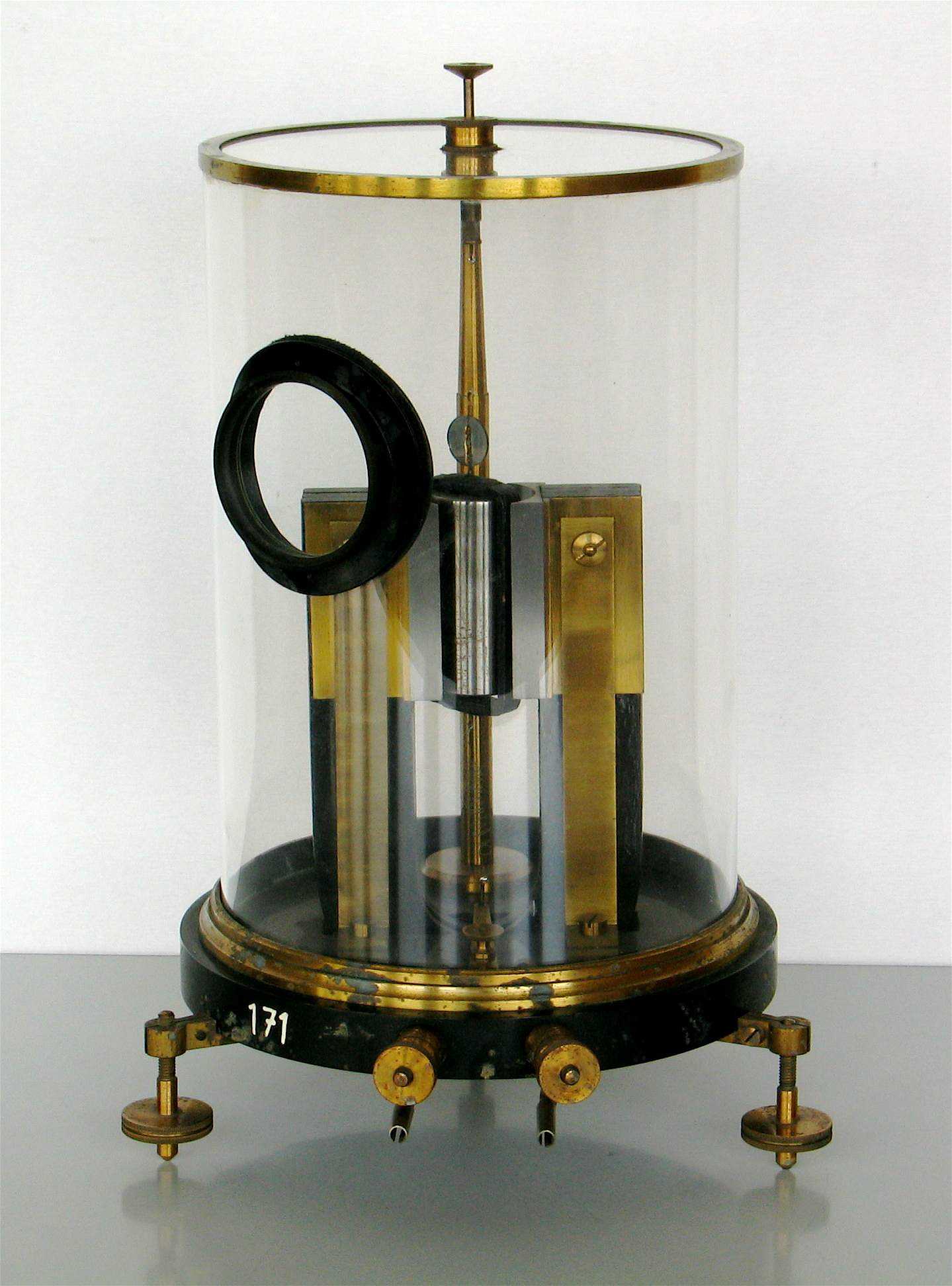 Galvanomètres apériodiques Deprez-d’Arsonval, à miroir
