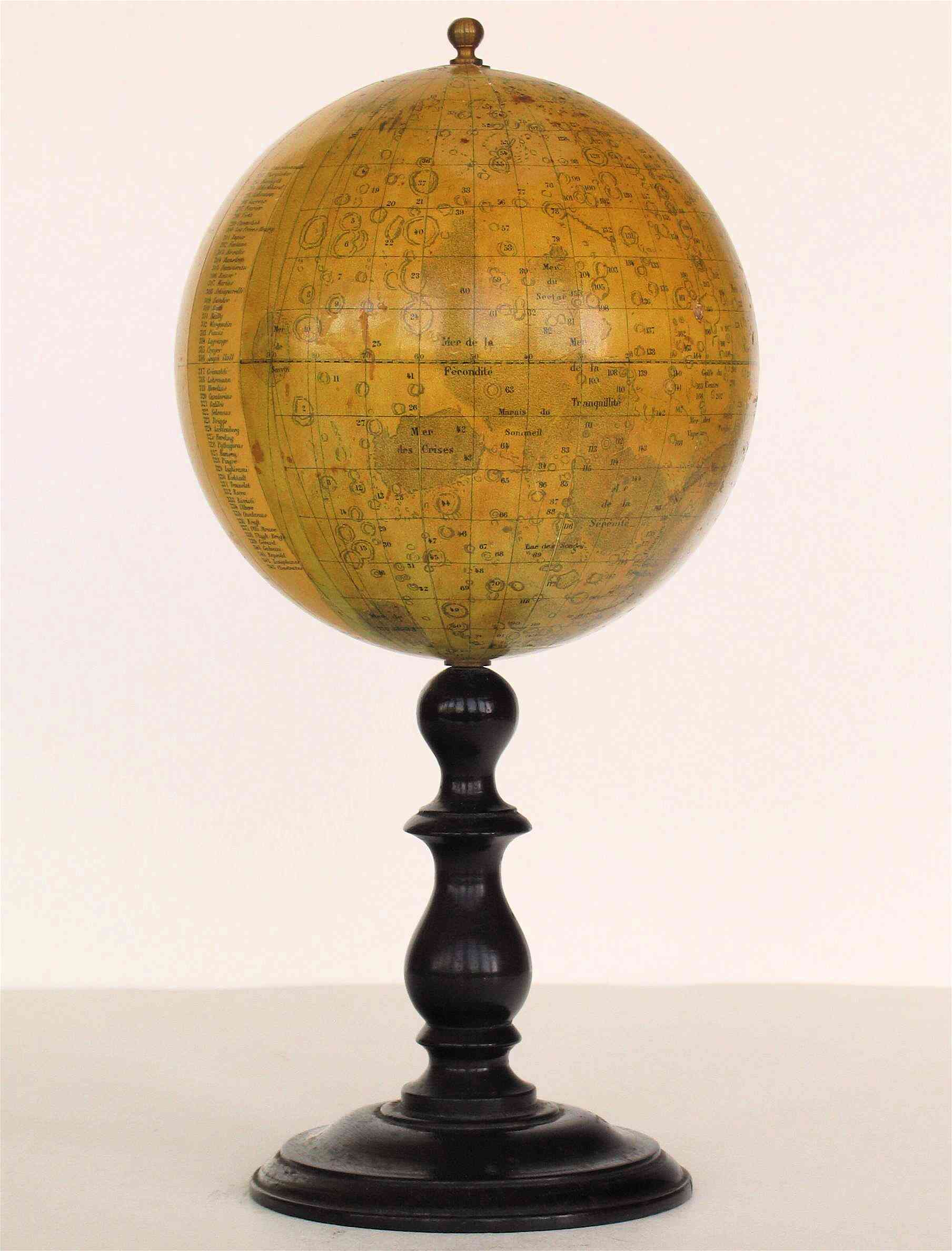 Globe de la Lune