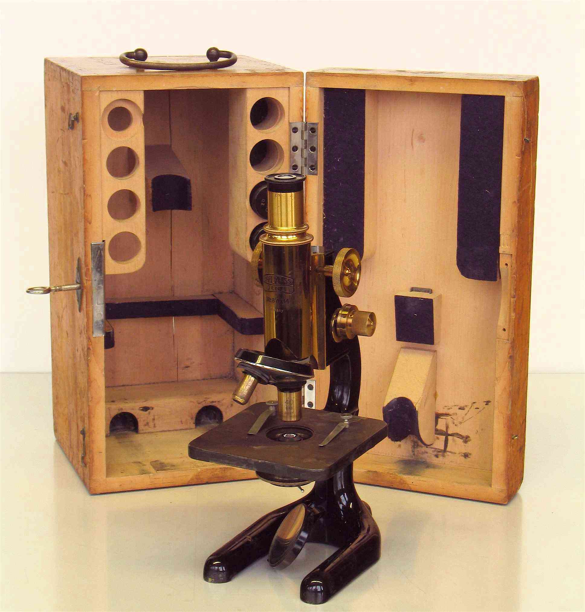 Microscope composé
