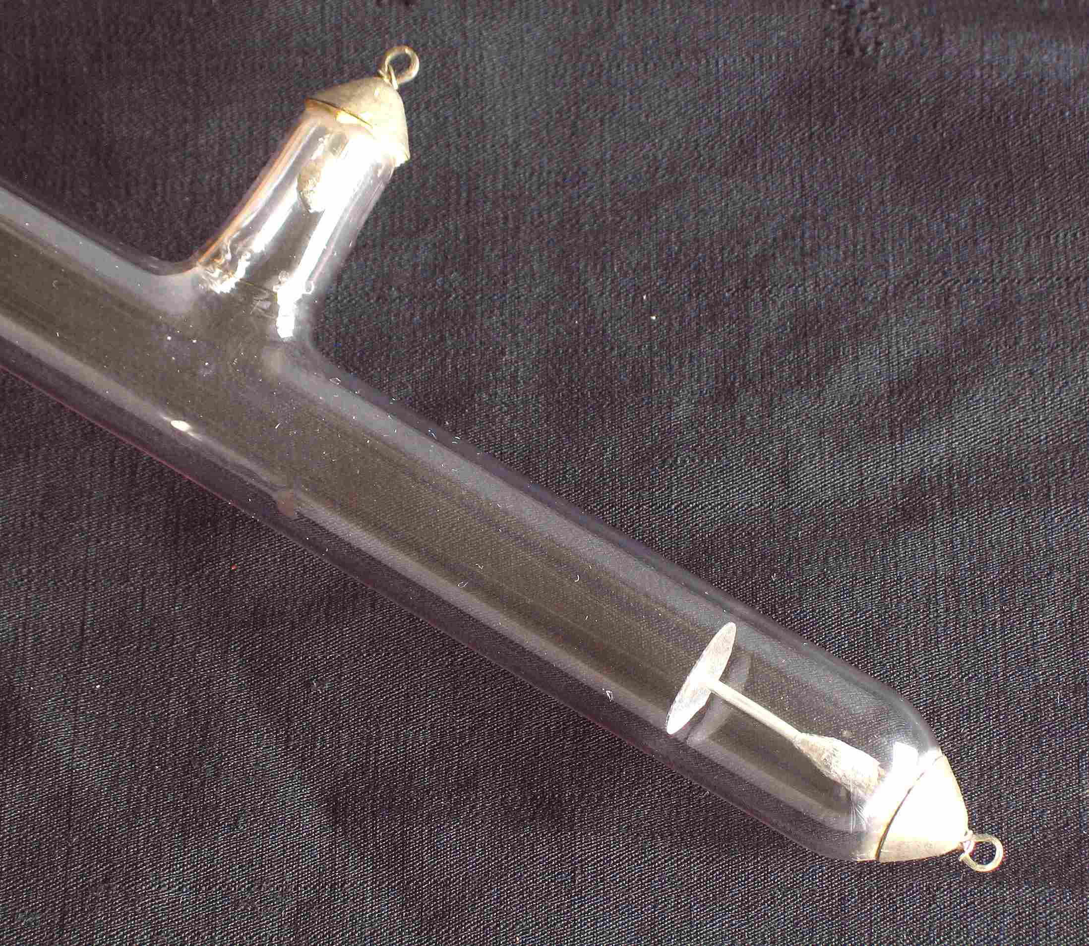 Tube de Ferdinand Braun
(avec écran fluorescent)