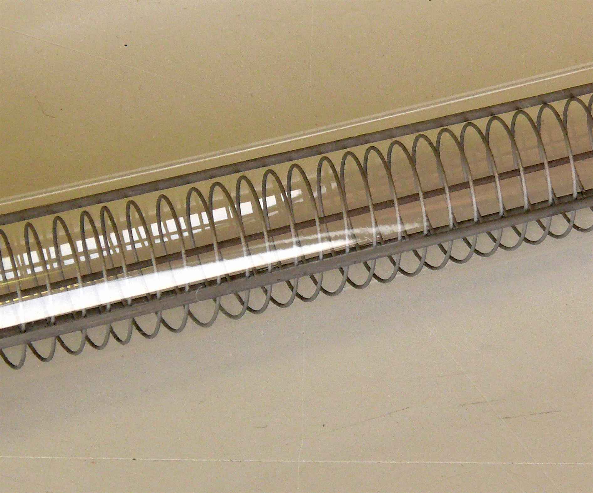 Compteur Geiger-Müller B. 12H
(tube en verre, pour rayons beta)