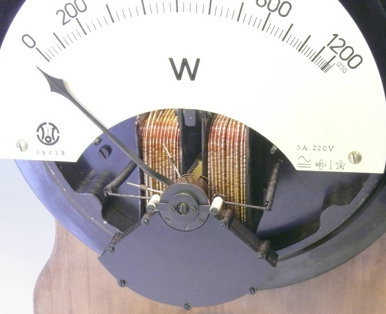 Wattmètre électro-dynamique