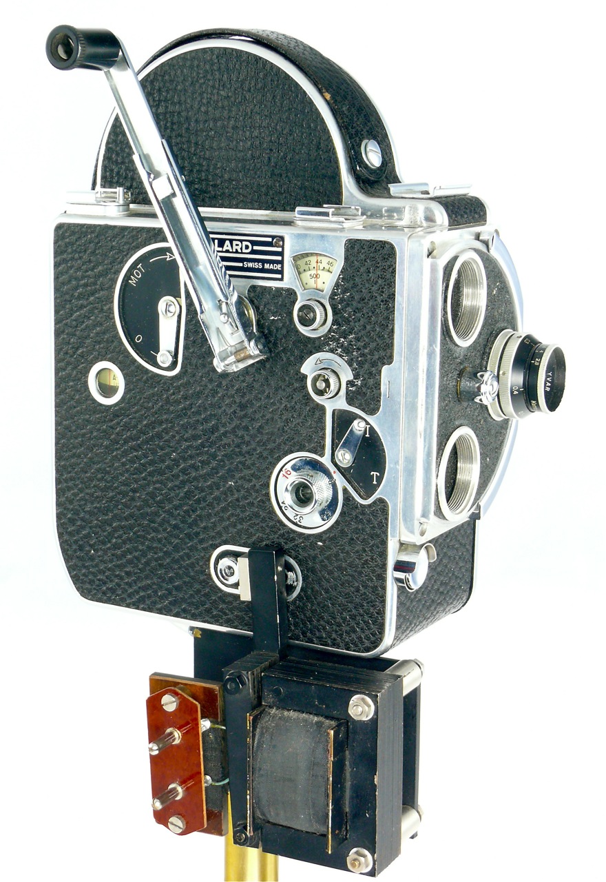 Caméra de cinéma 16 mm
(Paillard H)
